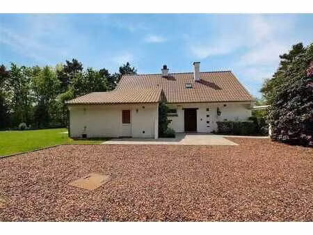 maison 4 chambres rénovée - nature et calme