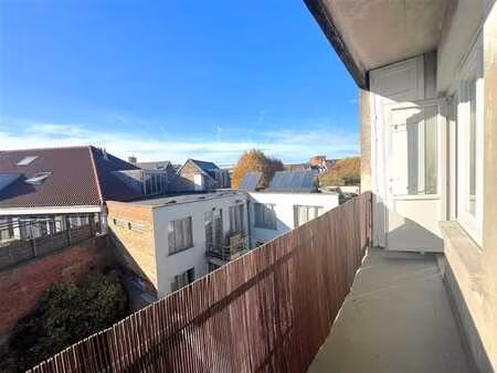 prox bockstael / appartement 2 chambres + terrasse