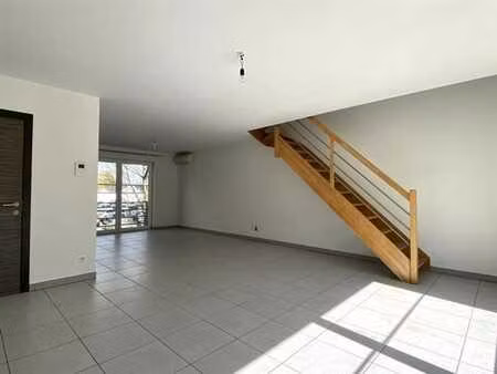 beau duplex 3 chambres à 2 pas du centre ville