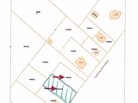 magnifique terrain à bâtir pour maison 4 façades