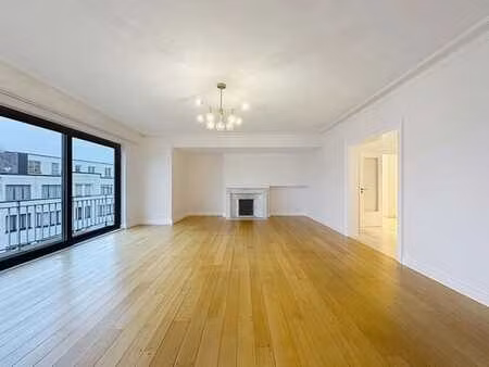 franklin roosevelt | magnifique appartement 4 chambres