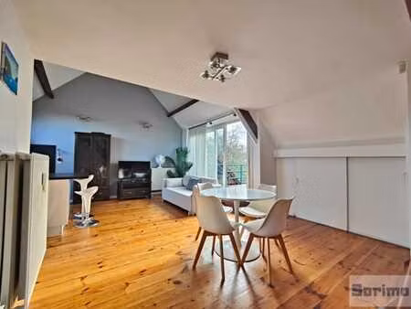 place dumon - appartement duplex meublé