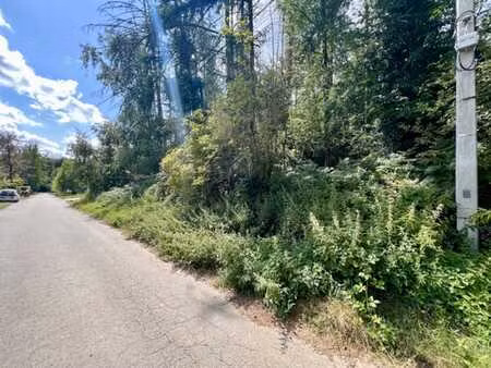 terrain à bâtir dans un quartier prisé