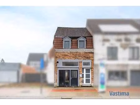 op te frissen woning met potentieel in erembodegem