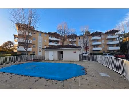 appartement saint-pierre-du-mont 61.21 m² t-3 à vendre  141 000 €