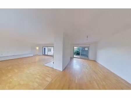 maison vénissieux 240 m² t-7 à vendre  416 000 €