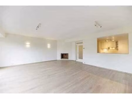 info&visites: laetitia - lmeylemans@trevi.be - 0485 087 183