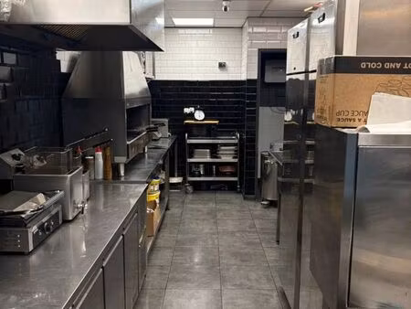 fond de commerce (snack)