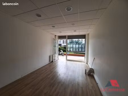 local 30 m² marseille