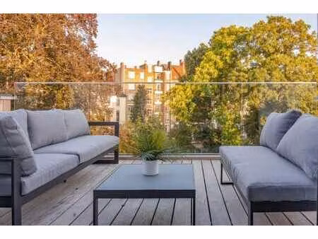 stéphanie/chatelain - penthouse 3 chambre meublé