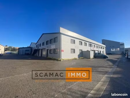 local d'activité 140 m²