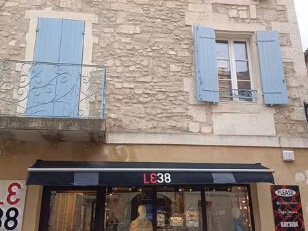 local commercial ou professionnel a louer sur st remy de provence