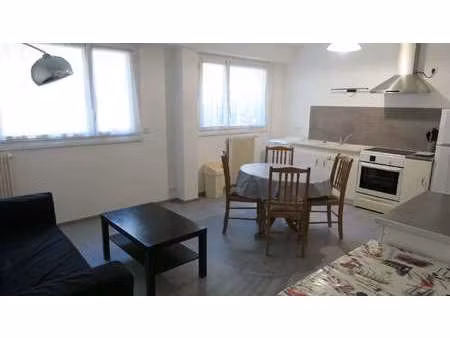 location appartement 2 pièces meublé à saint-herblain (44800) : à louer 2 pièces meublé / 