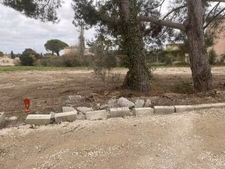terrain constructible viabilisé à vendre
