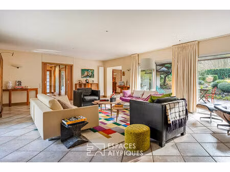 sublime maison d'architecte de plain-pied dans un parc luxuriant au coeur de la vallée de 