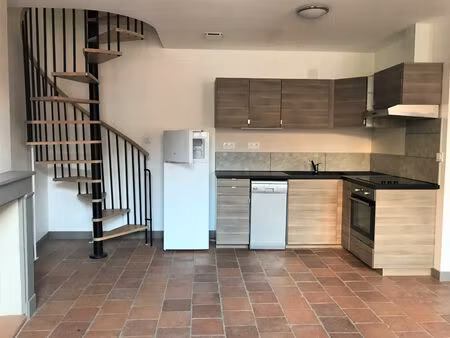 location appartement 3 pièces 45 m² à montauban (82000)