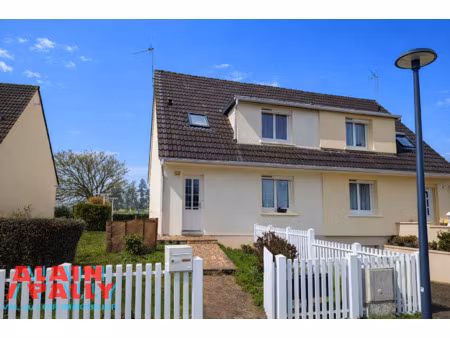 maison 3 chambres à châteaudun