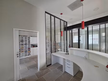 vente bureau 255 m² angers (49100)