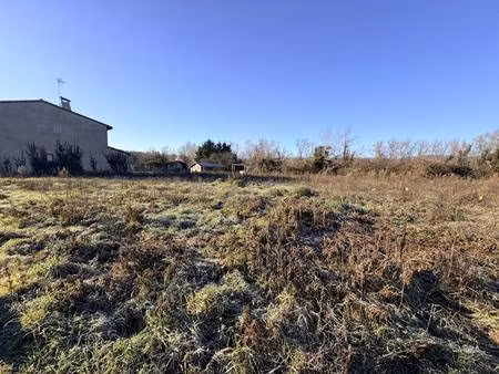 terrain constructible viabilisé à vendre