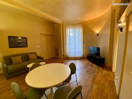 exclusivite – t2 au calme à proximité immédiate du métro porte d’orléans