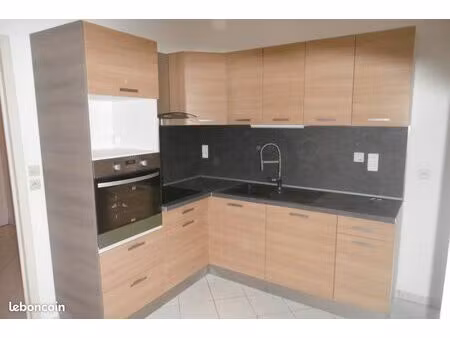 f4 cherbourg centre 3 chambres 96 m2