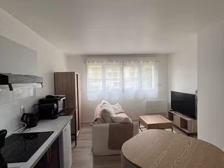 studio 20 m² – proche gare – direct gare de lyon – calme – parking privé