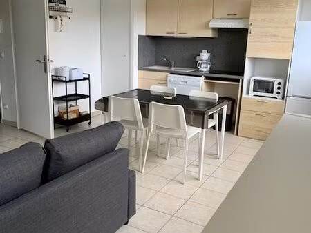 charmant t1 de 33m² en résidence sécurisée avec parking