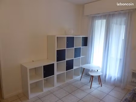 bourg la reine (92340) studio meuble impeccable