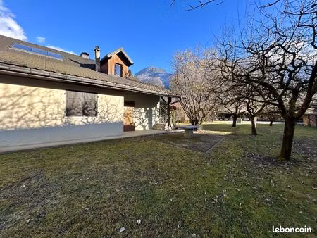 appartement 4 pièces 107 m²