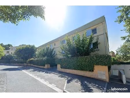 location garage le pradet