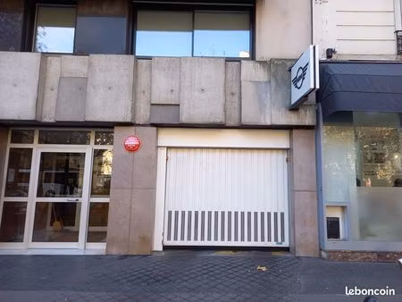 box à louer paris 75012