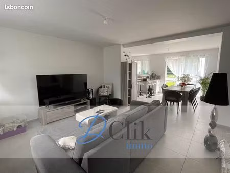 pavillon 4 pièces 90 m²