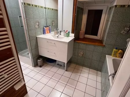 location maison ancienne sur la commune de oisseau