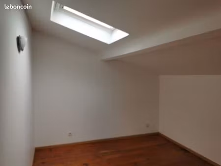 maison 2 chambres à louer st savin