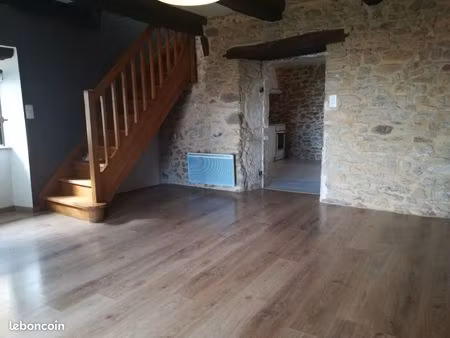 maison de village à louer