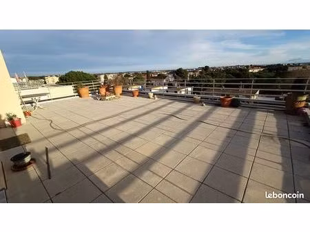 très beau f4 standing grande terrasse avec vue panoramique