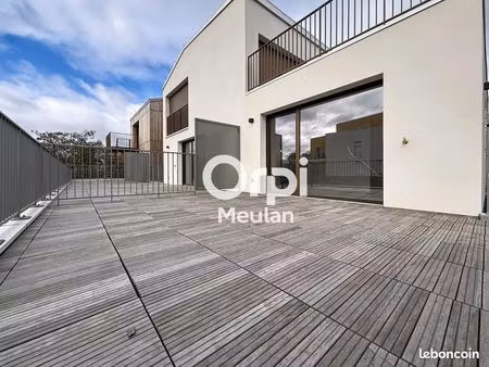 appartement 3 pièces 61 m²