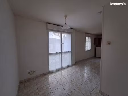 studio 1 pièce 24 m²