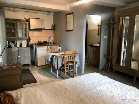 studio meublé 25m2 avec petit jardin