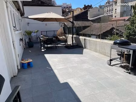 appartement t4 terrasse 50 m2