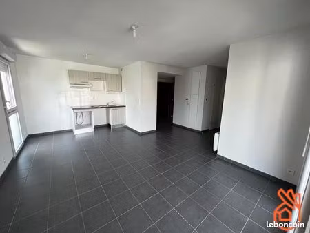 appartement 3 pièces 63 m²