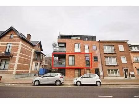 modern appartement met terras op gunstige locatie!