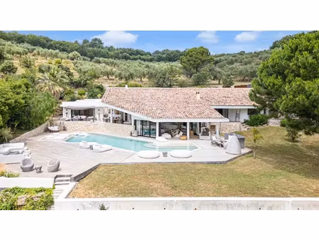 vente appartement 8 pièces 257 m² à le rouret (06650)  3 250 000 €