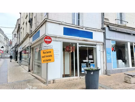 location commerce 50 m² à châtellerault (86100)