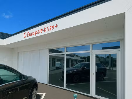 location commerce 210 m² à poitiers (86000)