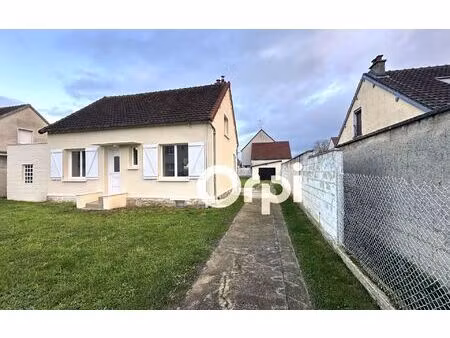 location maison  m² t-3 à crouy  860 €