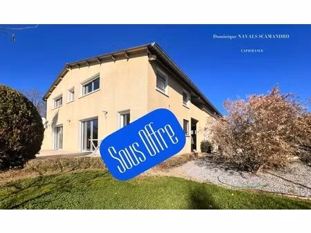 maison à vendre 5 pièces dont 3 chambres - grand garage de 300 m² sur terrain 3845 m²