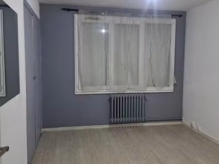 location appartement 3 pièces 54 m² à vitry-sur-seine (94400)
