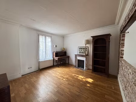 appartement chaville 3 pièce(s) 52 m2 cave combles