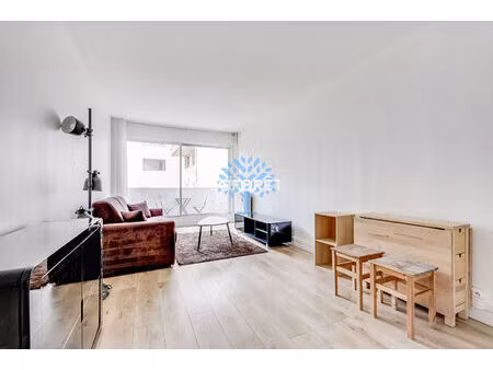 studio 33 m2 avec balcon